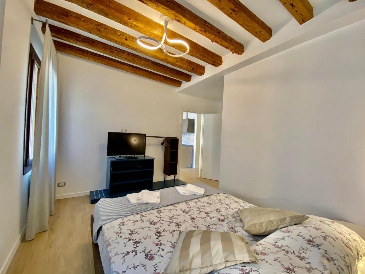 Suite House New Apartments Wi Fi Venice Island 외부 사진