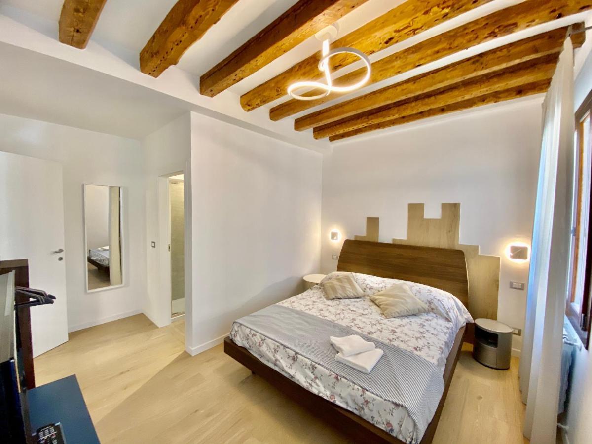 Suite House New Apartments Wi Fi Venice Island 외부 사진