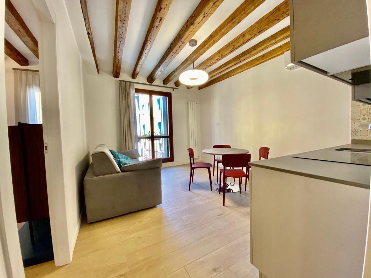 Suite House New Apartments Wi Fi Venice Island 외부 사진