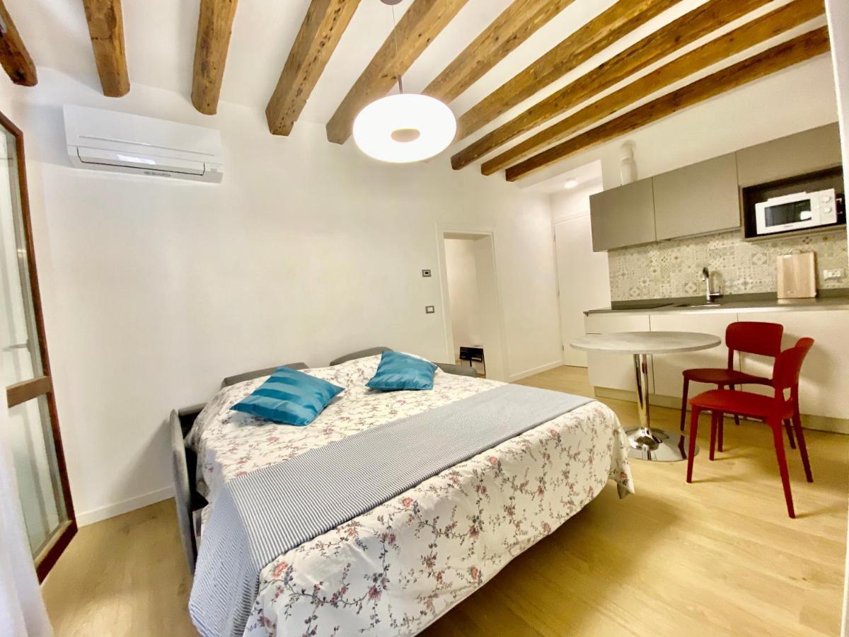 Suite House New Apartments Wi Fi Venice Island 외부 사진