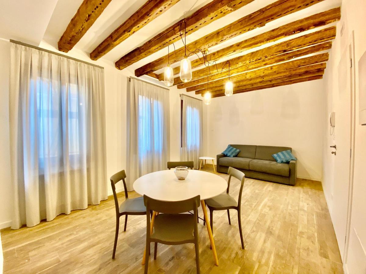 Suite House New Apartments Wi Fi Venice Island 외부 사진